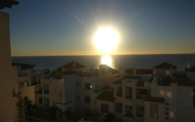 3 bed Penthouse great views