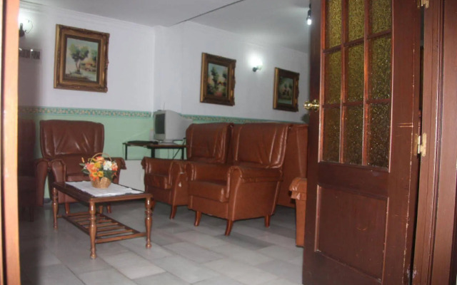 Hotel Virgen de los Reyes