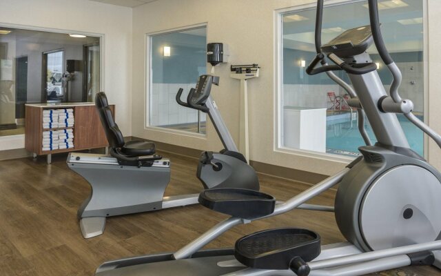 Holiday Inn Express & Suites North Bay by IHG