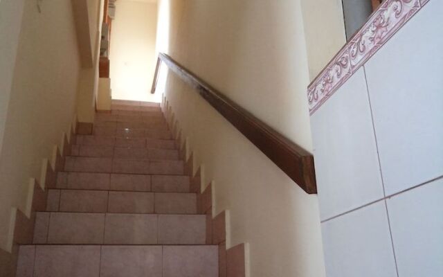 Brata Home Stay
