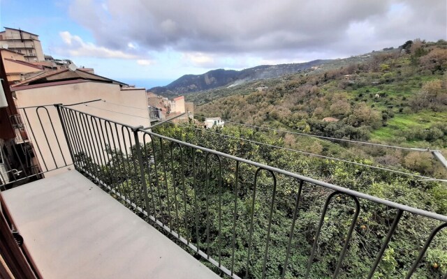 Simplistic Holiday Home in Ficarra With Balcony