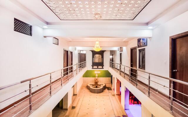FabHotel Himanshi