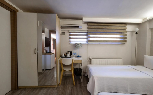 Elanaz Hotel
