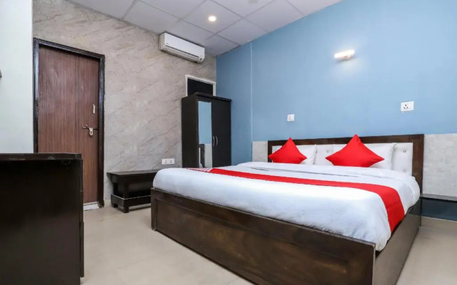 OYO 24802 Delight Stays