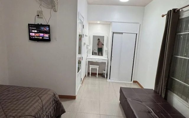 Ban Suan Suree Resort