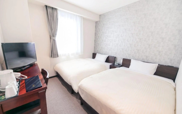 Toho Hotel – Guest Rooms – Osaka