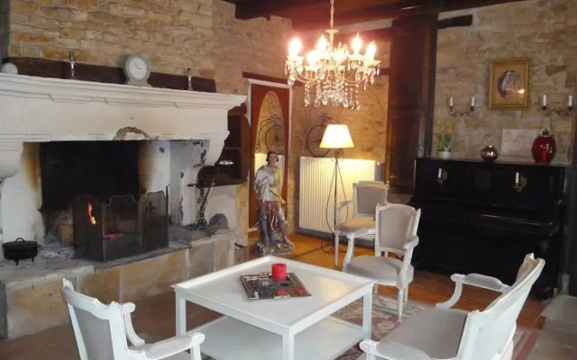 La Demeure du Gardien du Temps qui Passe