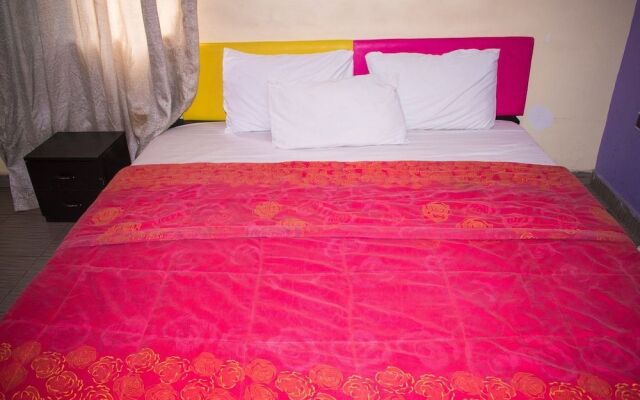 Impex Edge Hotel And Suites