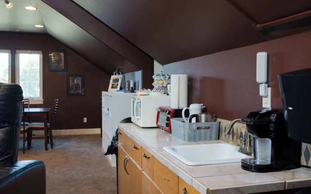 6BR 5 King Beds EV 10min Downtown