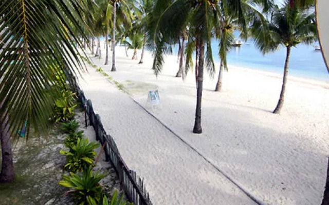 Malapascua Beach and Dive Resort
