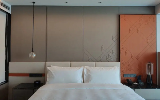 Voco Shanghai Hongqiao Hub, an IHG Hotel