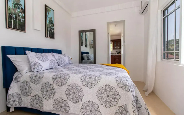 Runaway Bay Gem Suite