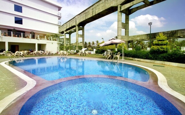 OYO 642 The Atrium Boutique Hotel
