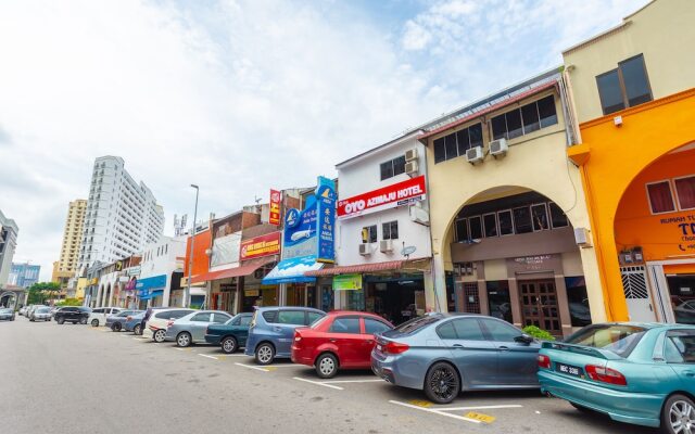 Azimaju Guesthouse by OYO Rooms