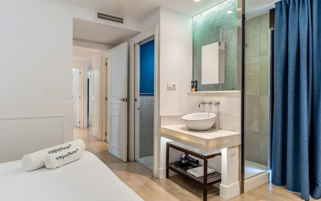 Enjoybcn Colon Apartments