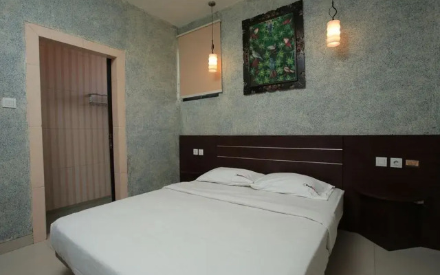 RedDoorz @ Buni Sari Kuta