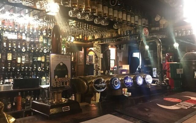The Nobody Inn