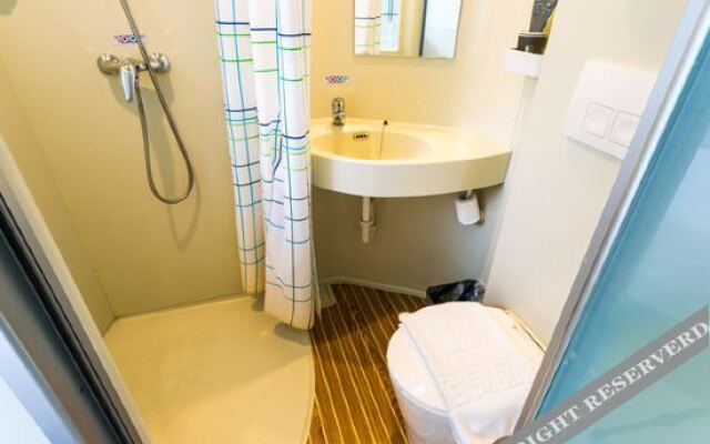 100 Inn Liangpin Hotel (Shanghai Pusan Road Subway Station)