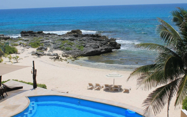 Hotel Playa la Media Luna, Isla Mujeres