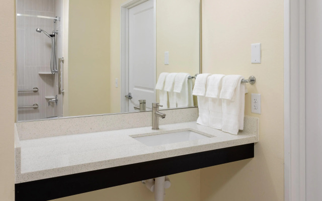 Candlewood Suites DTWN Medical Center