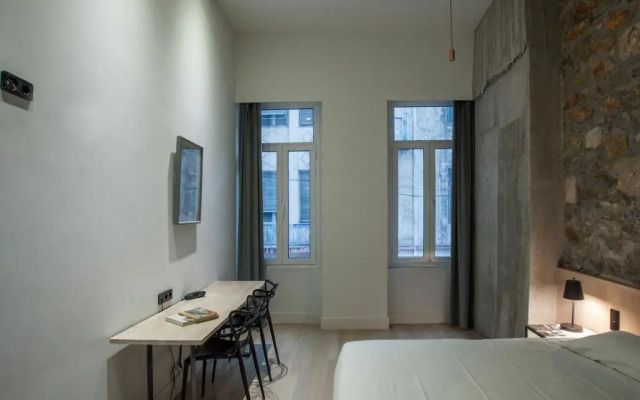 Art Suites Korai