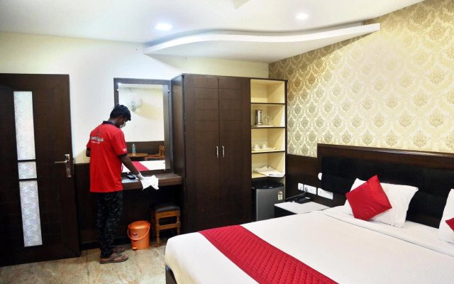 Hotel Sumi Palace