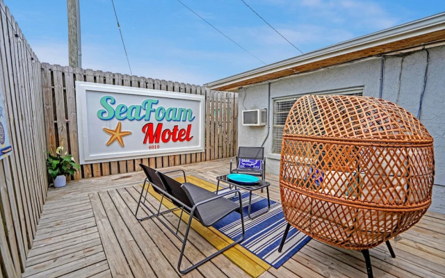 Sea Foam Suites