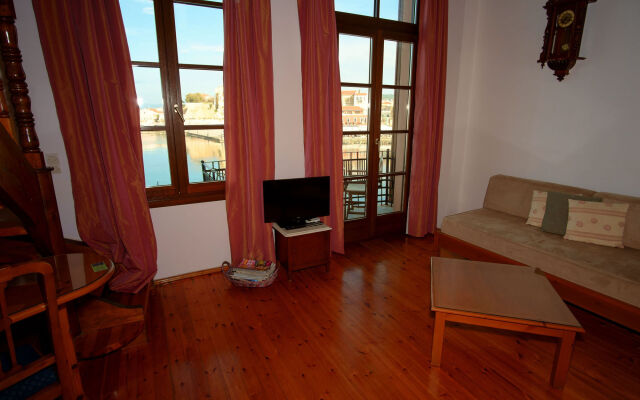 Erietta Suites