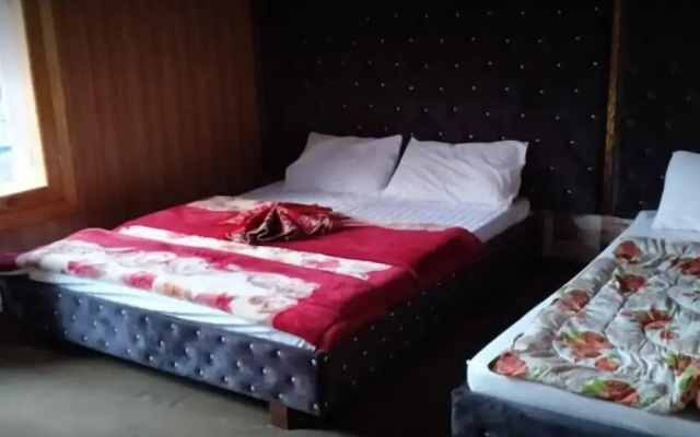 Arcadian Inn Hotel Hunza