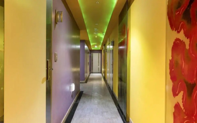 Bobos Hotel