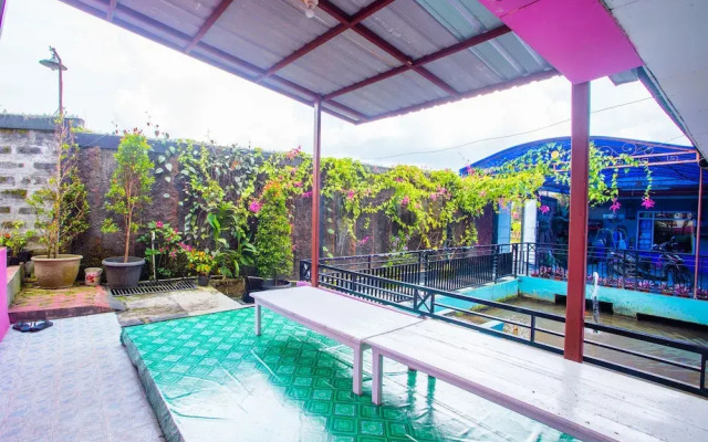 SPOT ON 2719 Homestay Rizqi Syariah - Hostel
