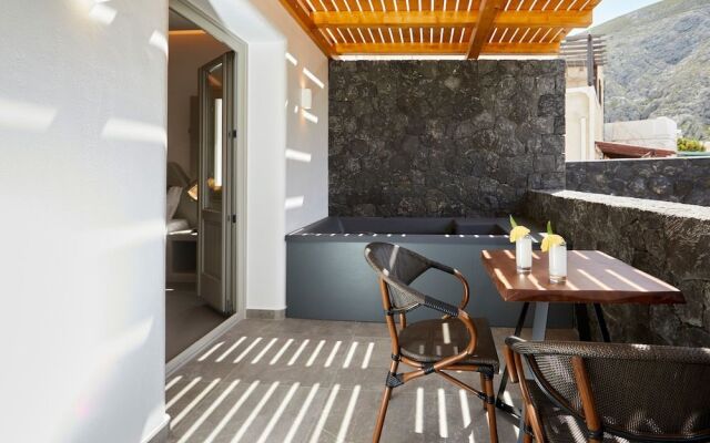 Mountain and Sea Suites
