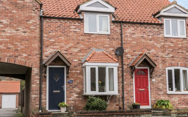 Little Daisy Cottage