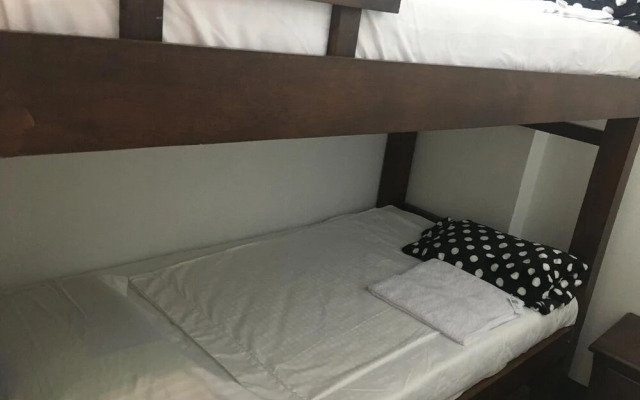 Nomada Hostel
