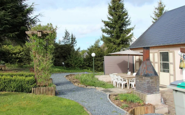 Modern Holiday Home With Private Garden