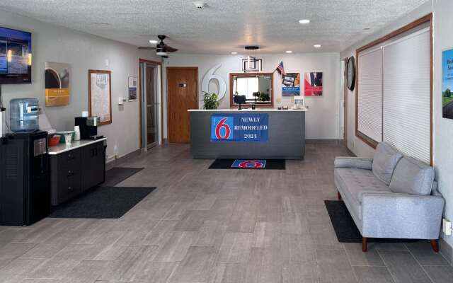 Motel 6 Fond Du Lac, WI