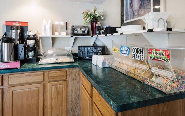 SureStay Hotel by Best Western Olathe