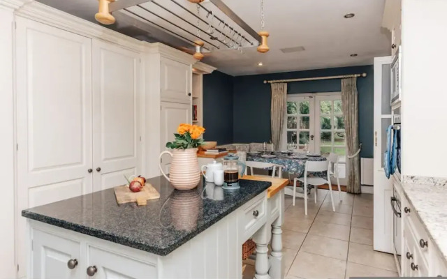 The Partridge - From 1000 Per Night