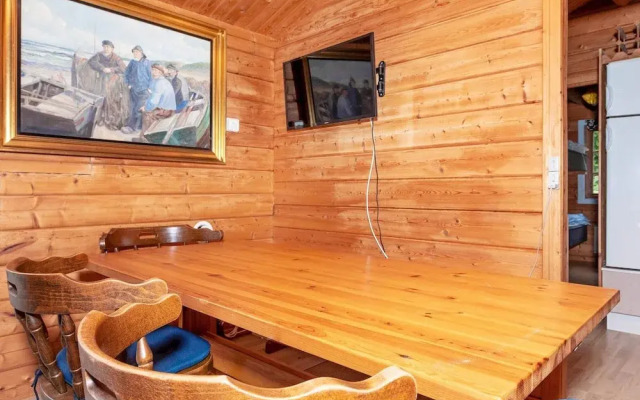 6 Person Holiday Home in Roslev