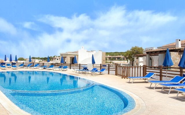 Sardinia RE - Villino Azul
