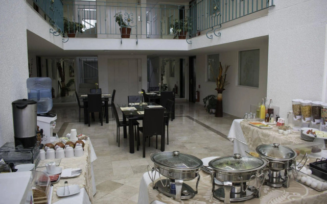 Residence L'heritage Hipólito Taine by Bluebay