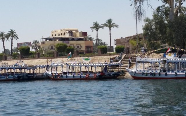 Nile Valley Hotel & Restaurant