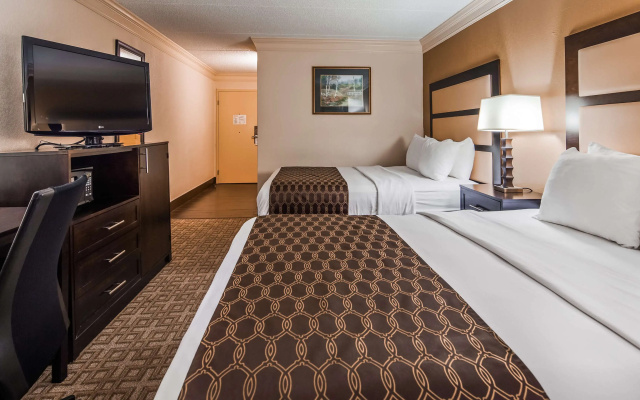 Best Western Riverside Inn