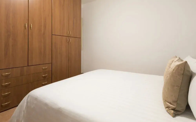 Elegant 1BR in San Pietro / Vaticano by Sonder