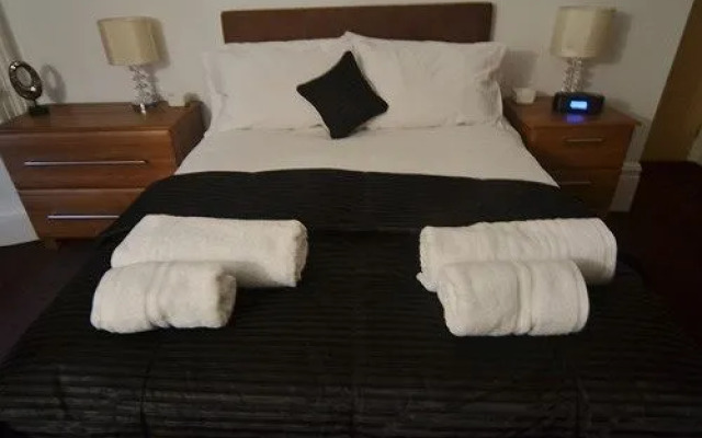 Hackett Property Serviced Apartments