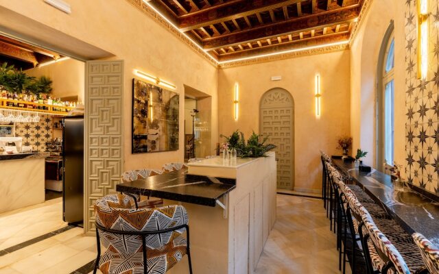 Arco de la Seda - Hotel Boutique