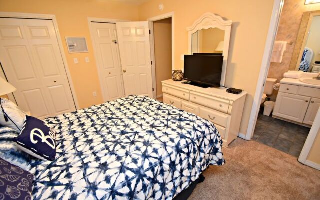 Heron Landing #11 by RedAwning