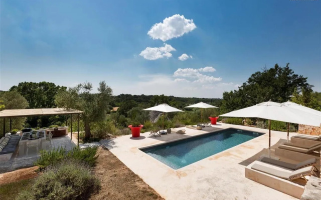 311 Villa con Piscina ad Ostuni