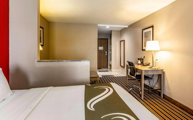 Quality Suites I-44
