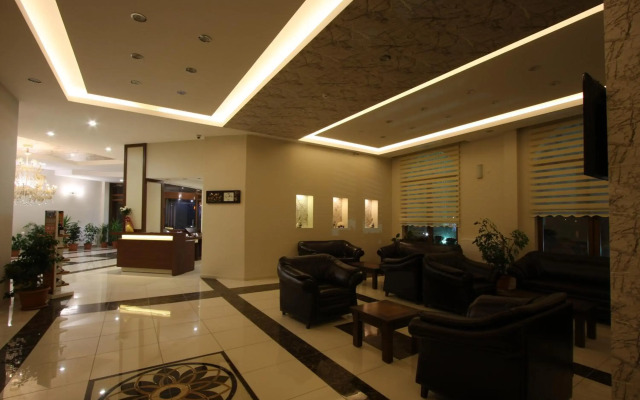 Royal Bilgic Hotel